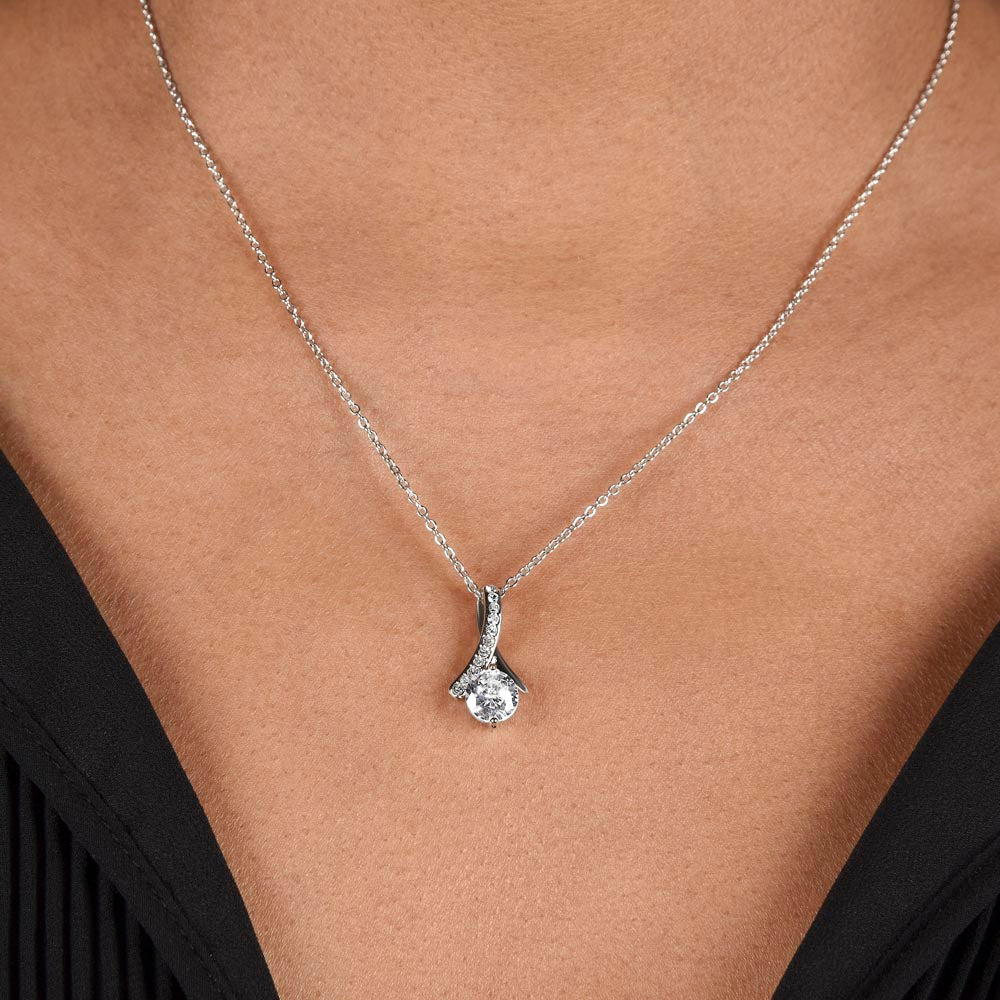 Alluring Beauty Necklace She will Love It!