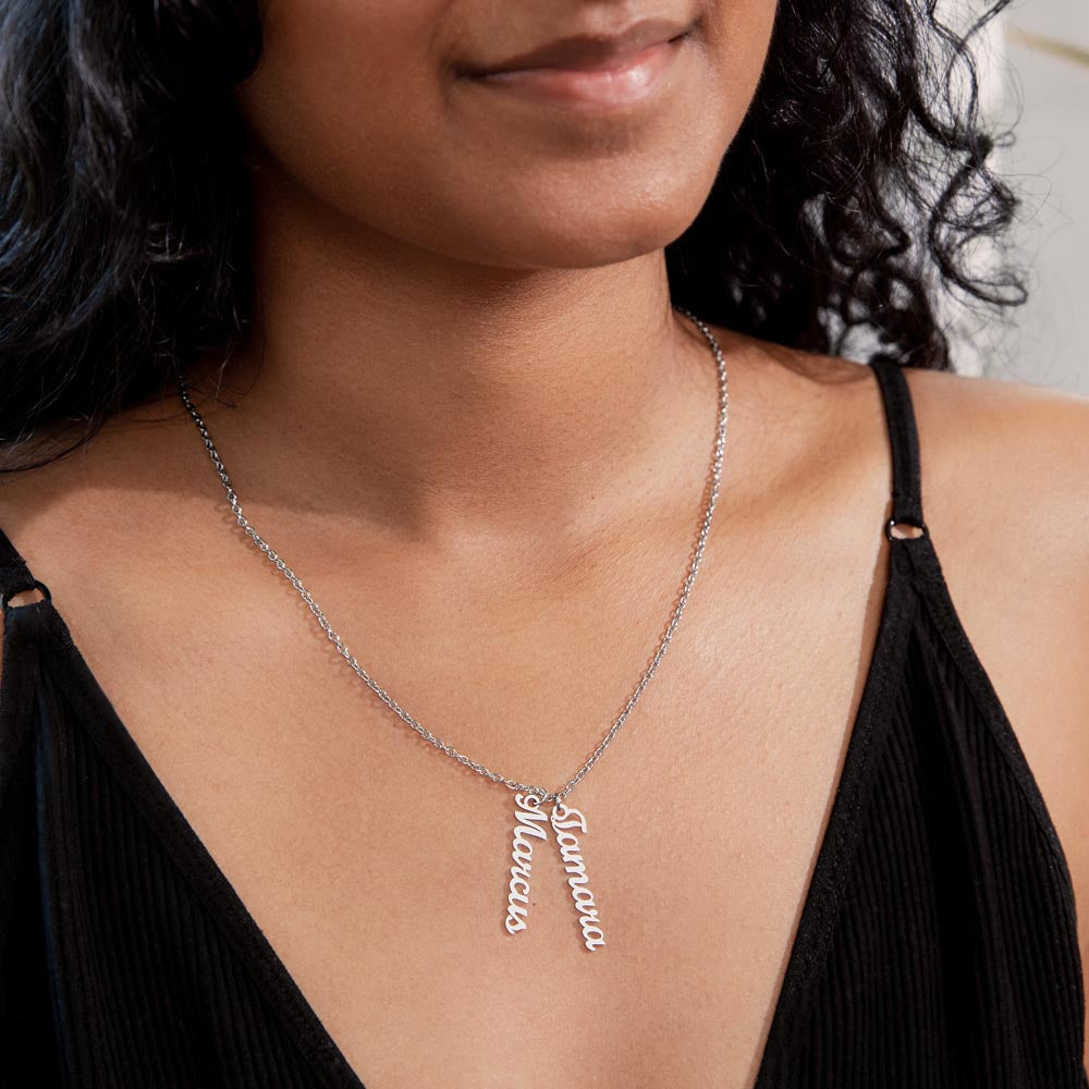 Show off Your Babies with this Multi Name Necklace!!